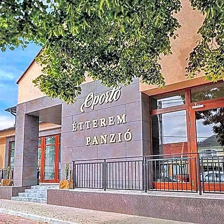 Oporto Panzio 4*