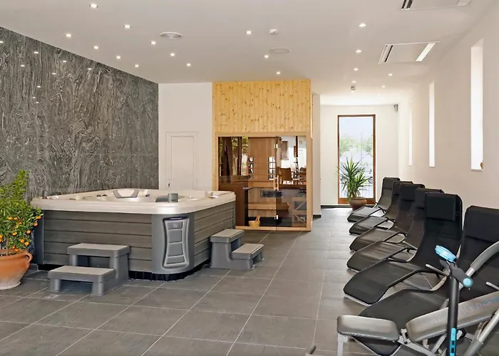 Bed & Breakfast Oporto Panzio 4*